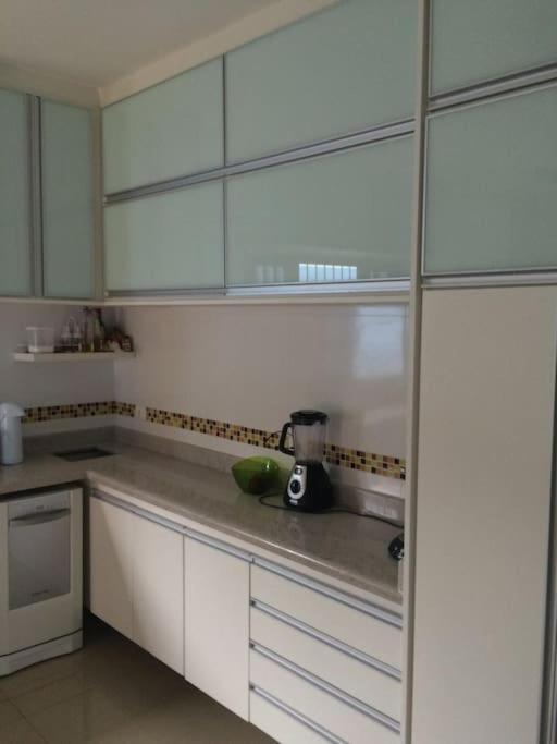Casa C/piscina Balneario Florida Holiday home Praia Grande (Santos)